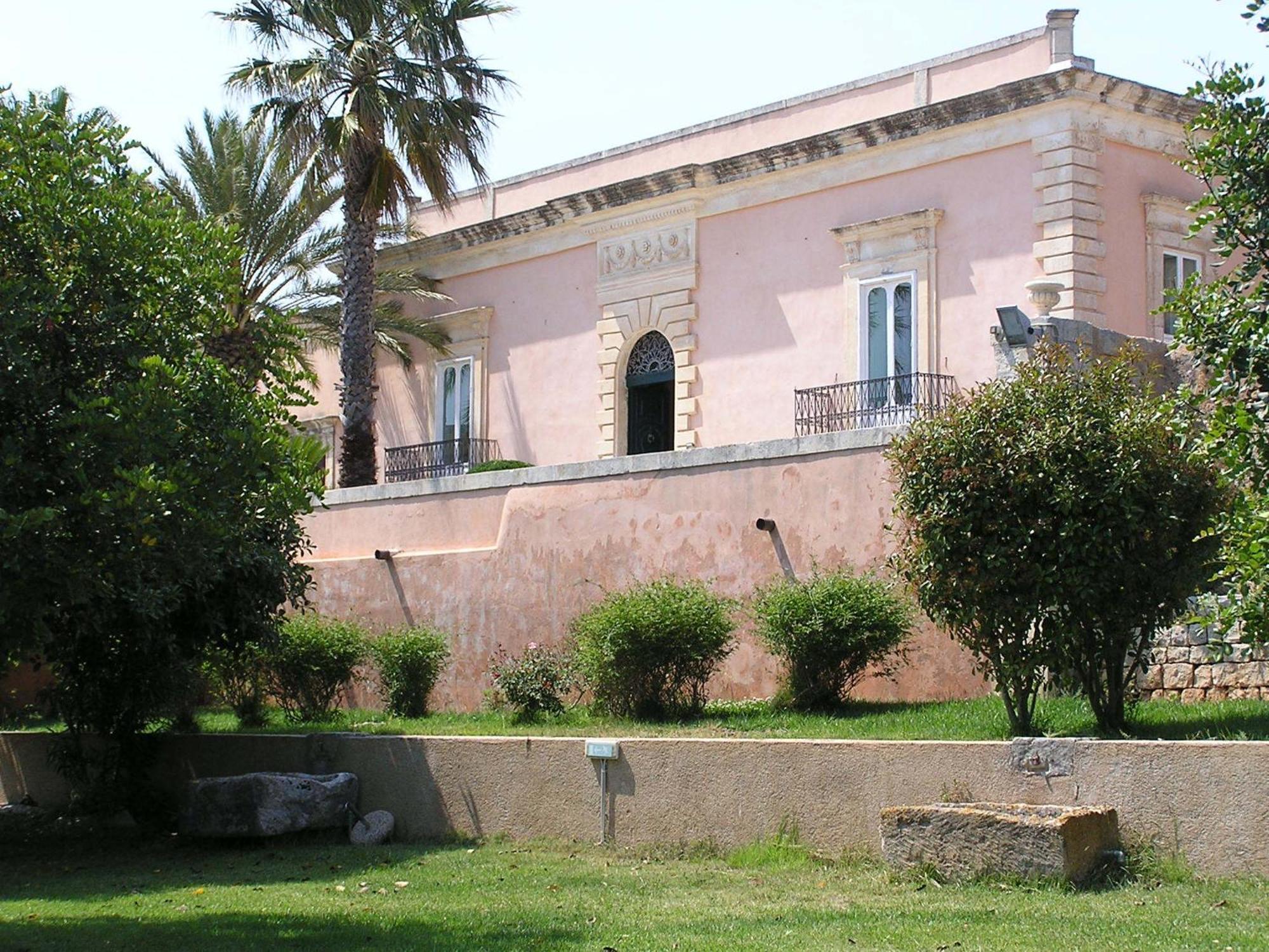 Villa Principe Di Belmonte Ispica Exteriör bild